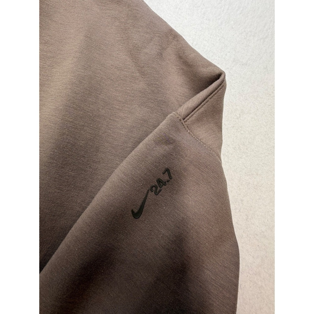Nike Womens 24.7 ImpossiblySoft 1/2 Zip Sweatshirt Brown HQ8188-233 Large NWT - Picture 4 of 8